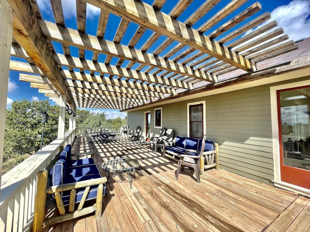 Mountain Gem Hideaway Holiday home